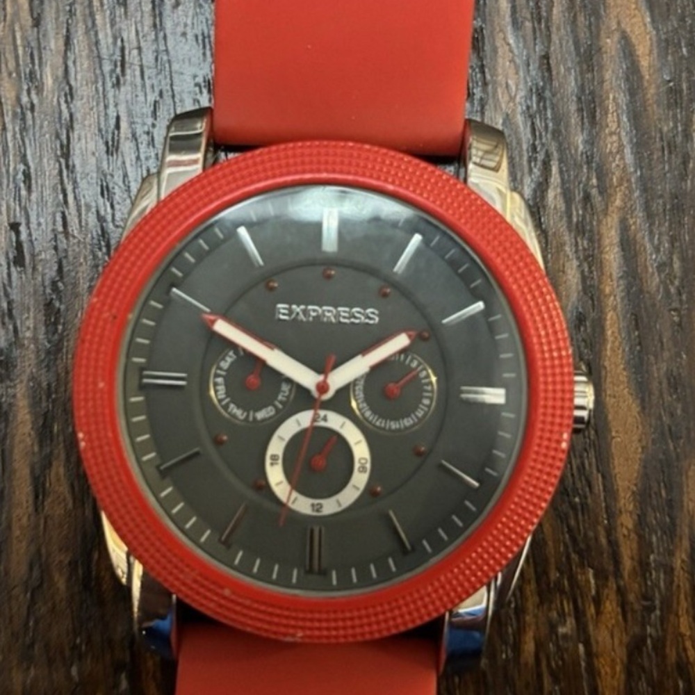 Express Red Smartwatch